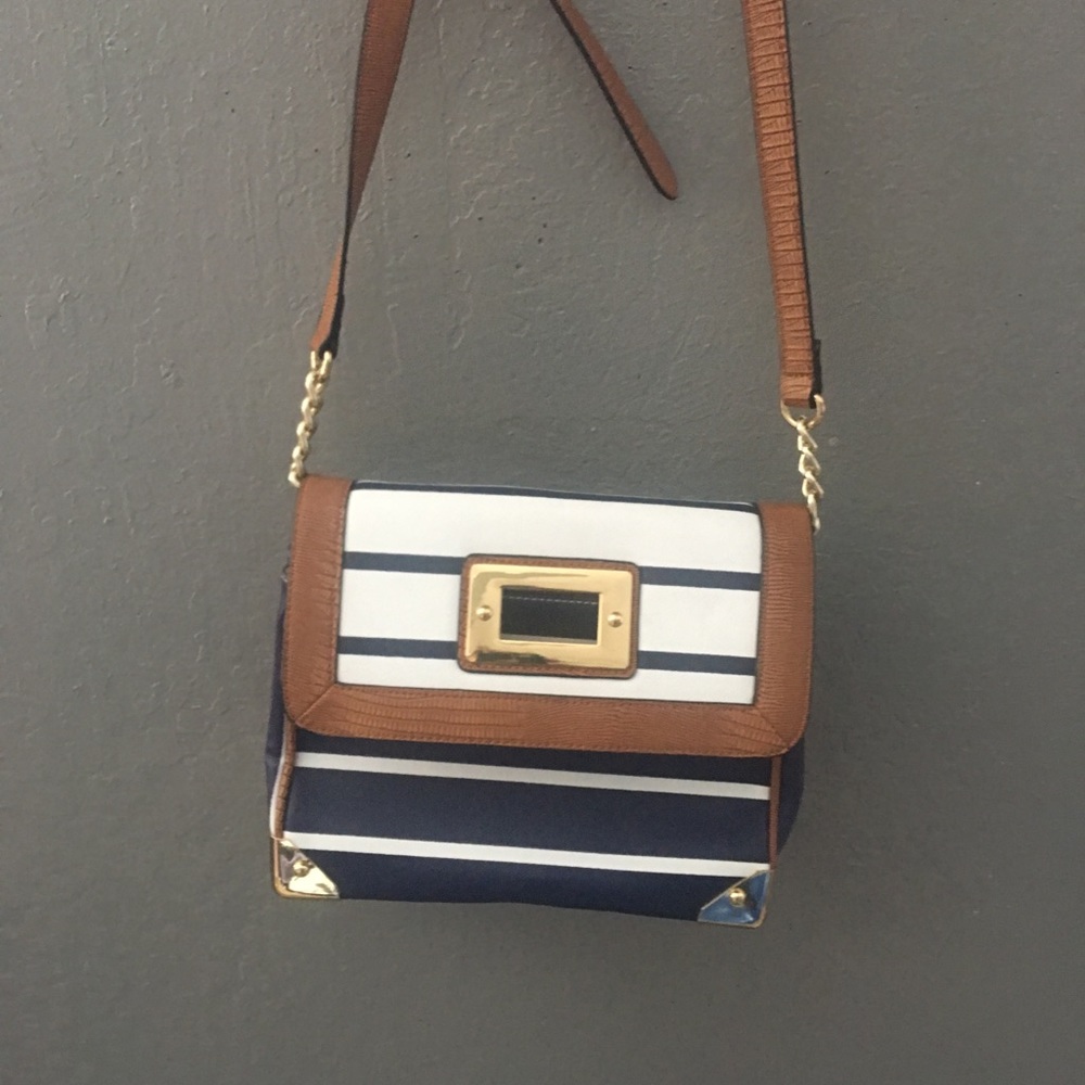 Bloggers clothes and accessories - Picture 2 of 8